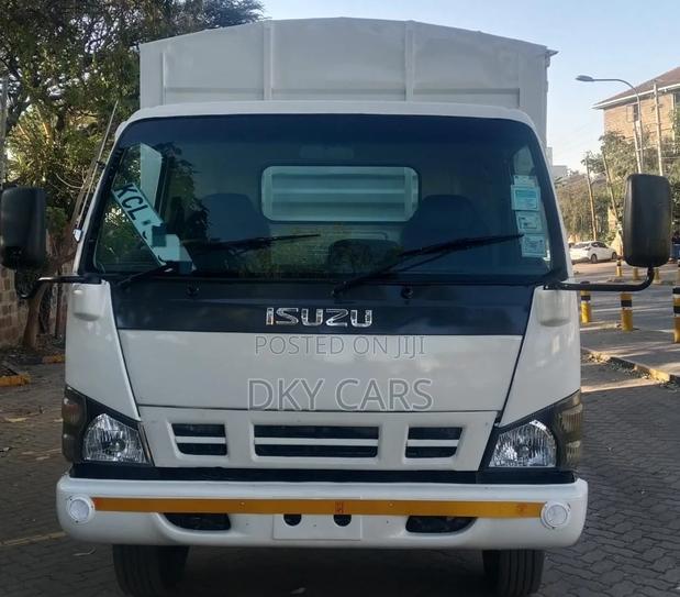 Isuzu NPR 2016 White - thumbnail 3