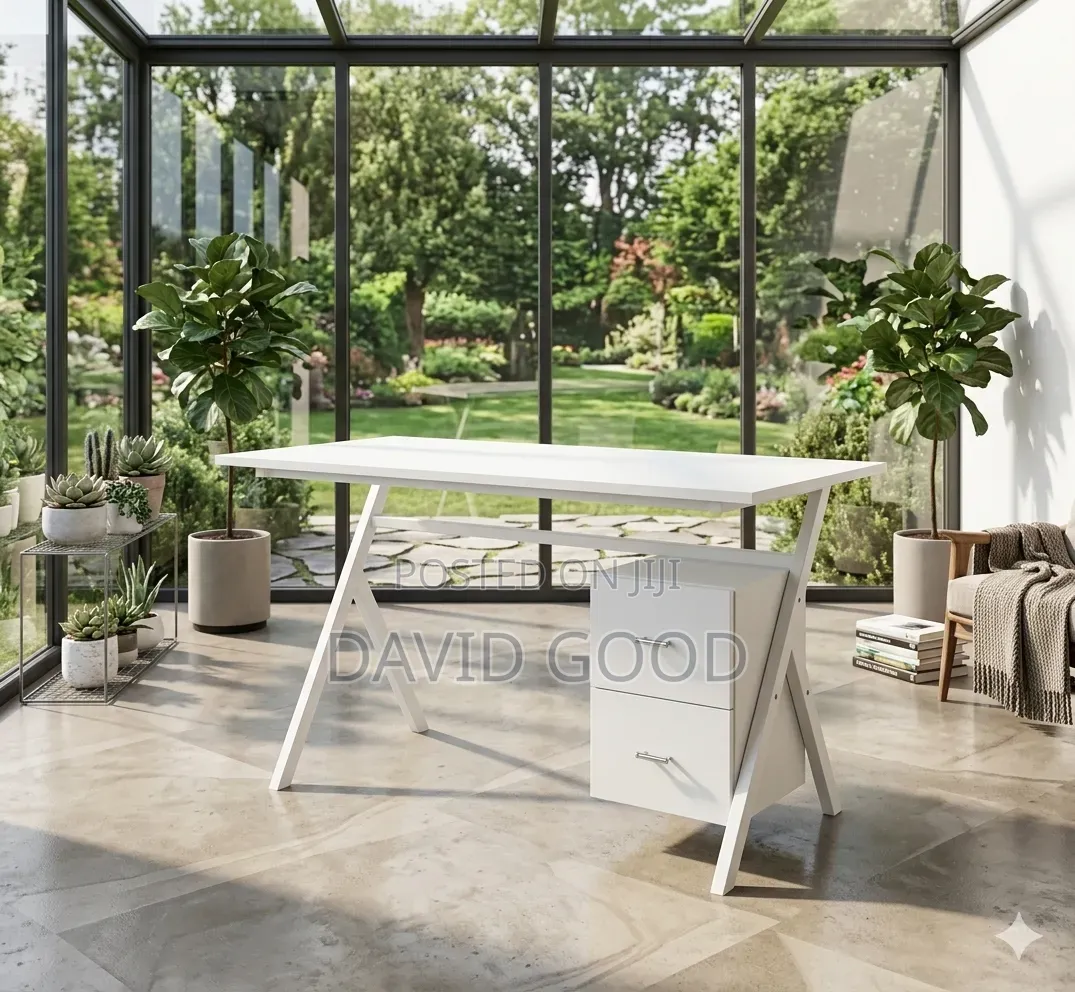 Y Stand Executive Office Table