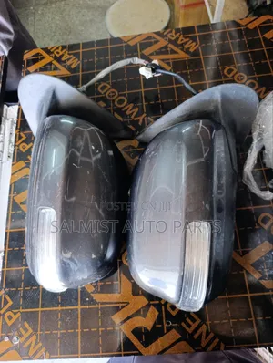 Toyota Sienta 2010 Side Mirror