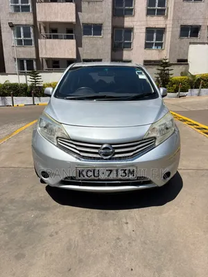 Nissan Note 2012 Silver