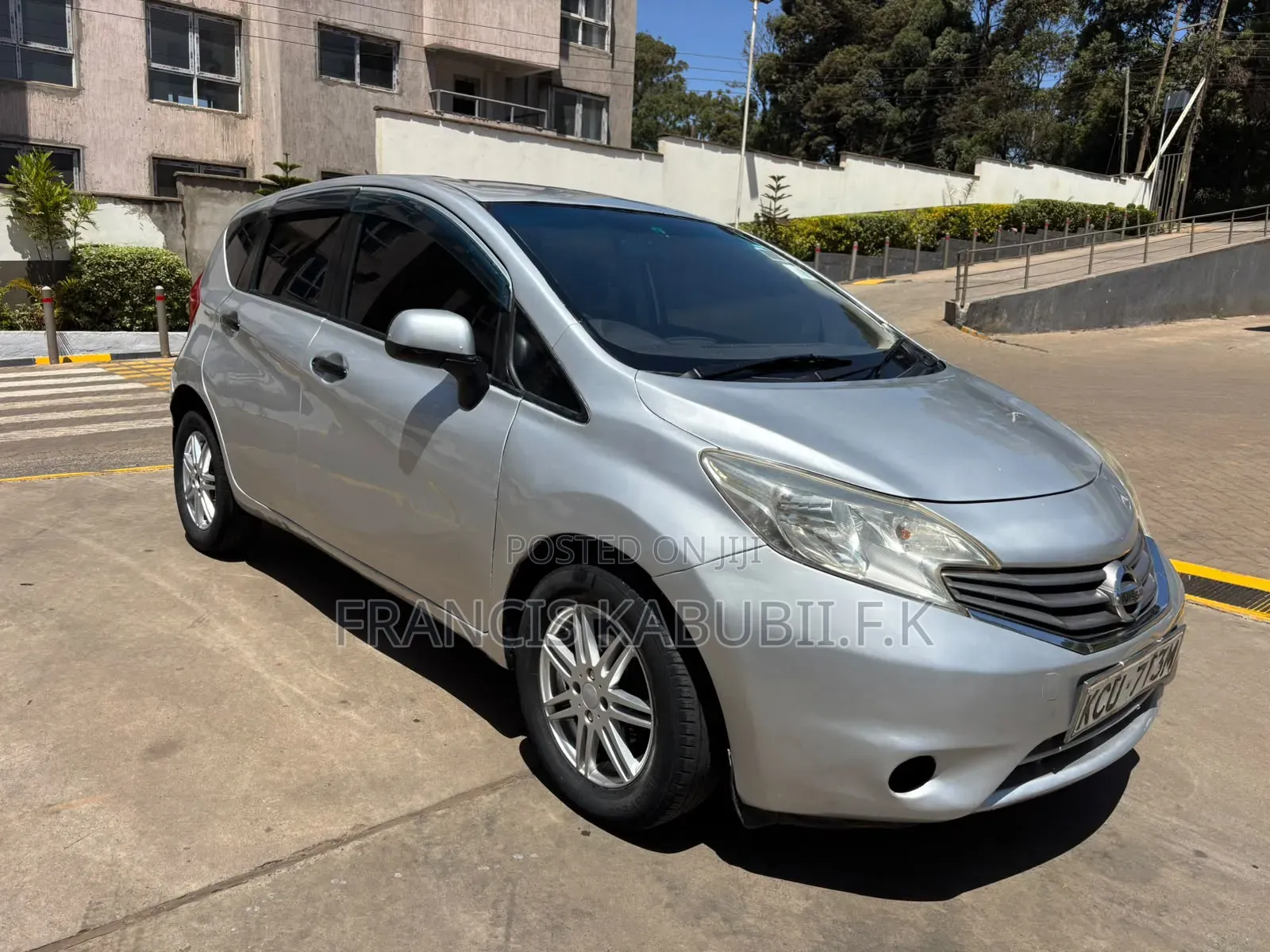 Nissan Note 2012 Silver