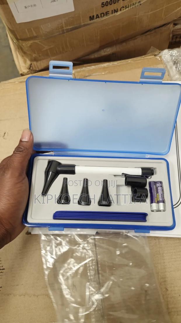 An Otoscope - thumbnail 2