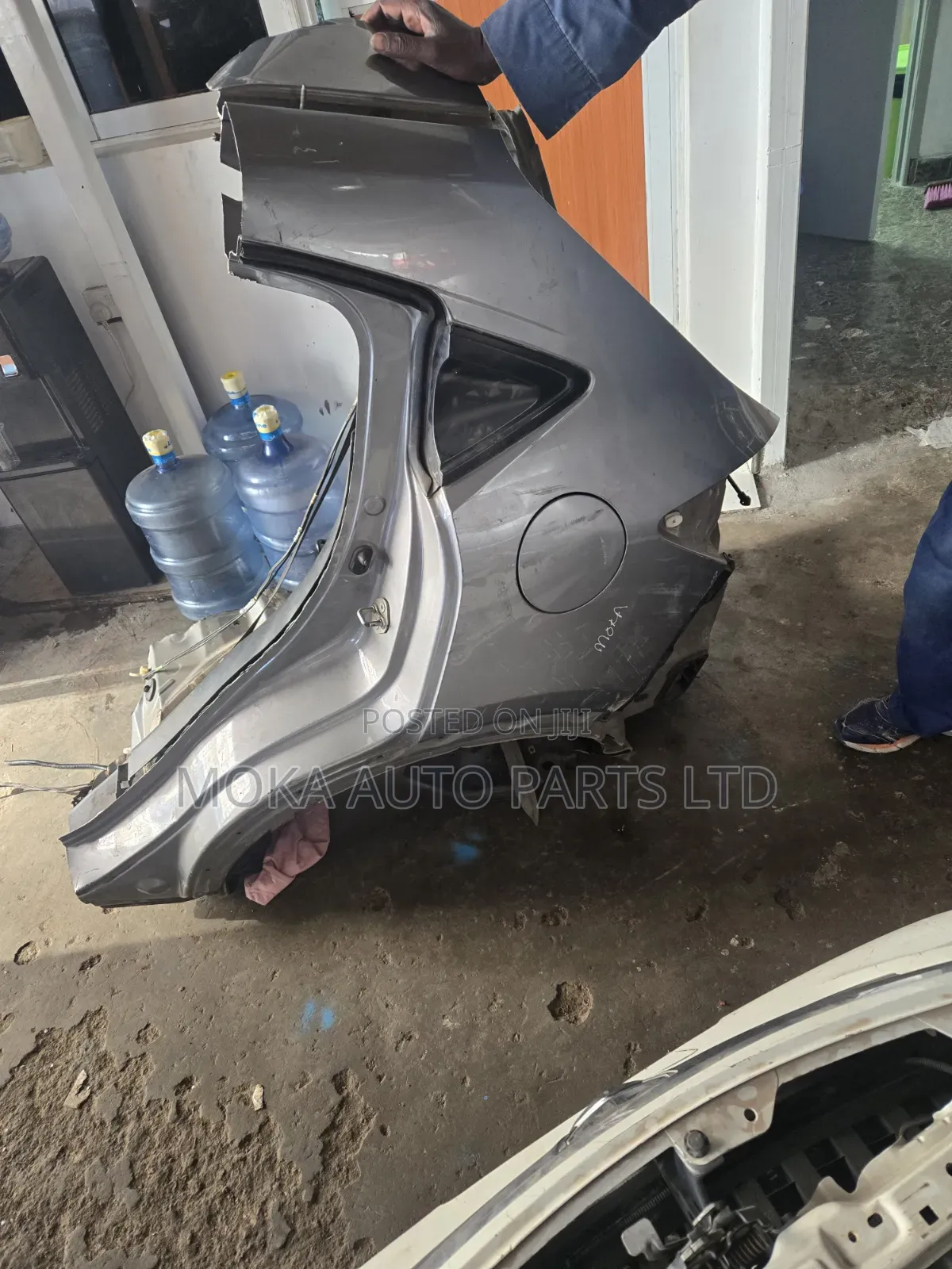 Rear Wing Honda Vezel