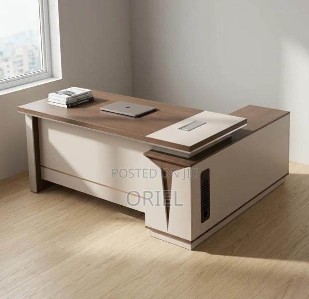 Office Table : Executive 160CM Office Table - thumbnail 12