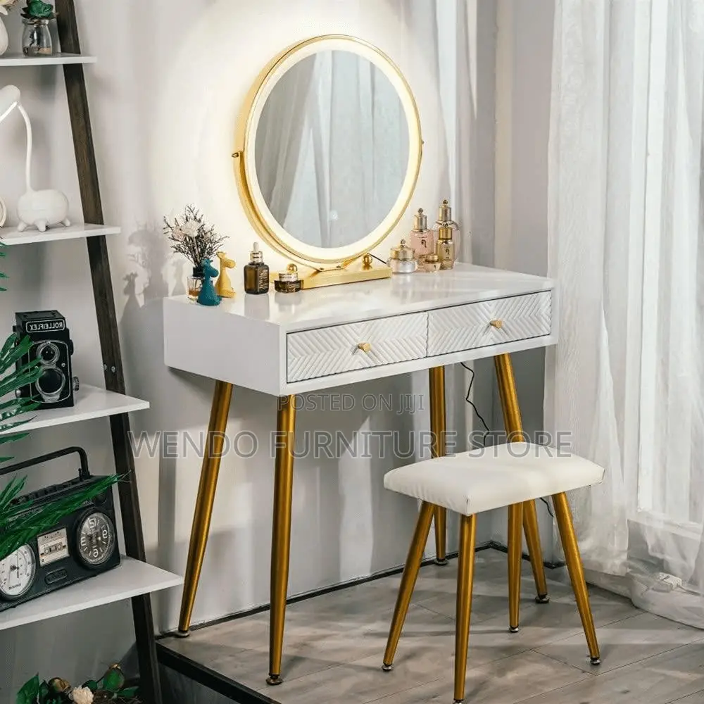 Dressers; Golden Dressing Room Make Up Beauty Vanity Set