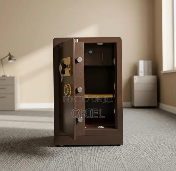 Office Safe : 70kg Commercial Digital Safe - thumbnail 4