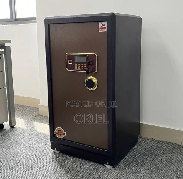 Office Safe : 70kg Commercial Digital Safe - thumbnail 8