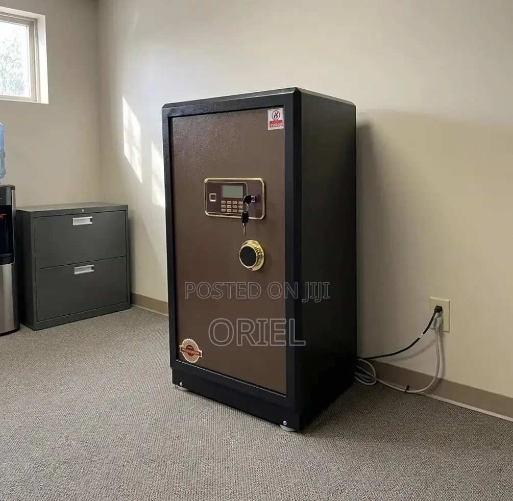 Office Safe : 70kg Commercial Digital Safe