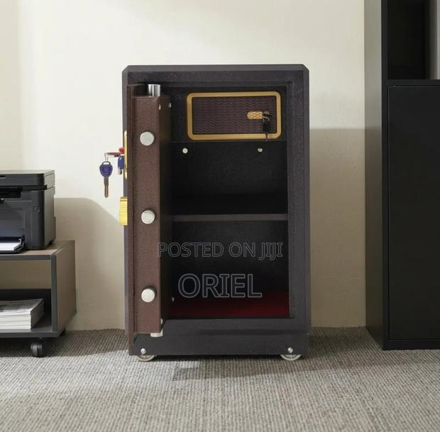 Office Safe : 70kg Commercial Digital Safe - thumbnail 14