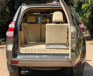 Toyota Land Cruiser Prado 2016 Gold