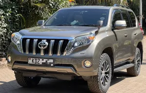 Toyota Land Cruiser Prado 2016 Gold