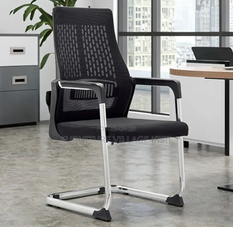 Office Chair: Ergonomic Mesh Visitors Seat