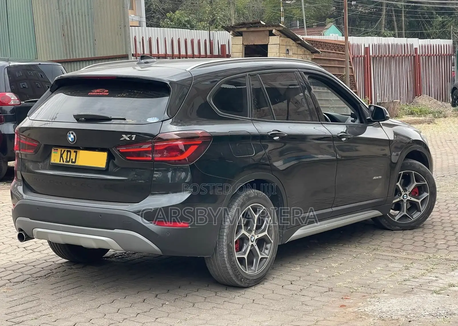 BMW X1 xDrive28i AWD 2016 Black