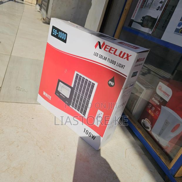 Neelux 100W Solar Security Flood Light IP66 Waterproof - thumbnail 2