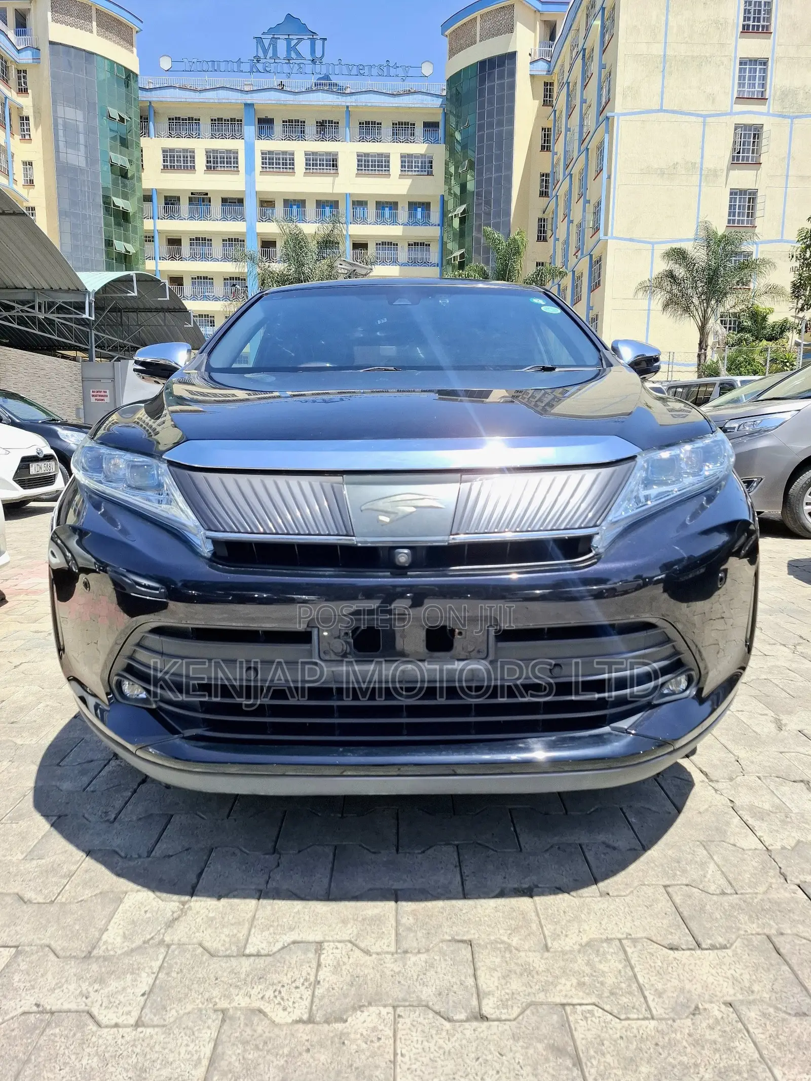 Toyota Harrier 2019 Black
