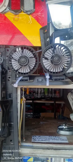 Dual-Head Portable Car Dashboard Fan