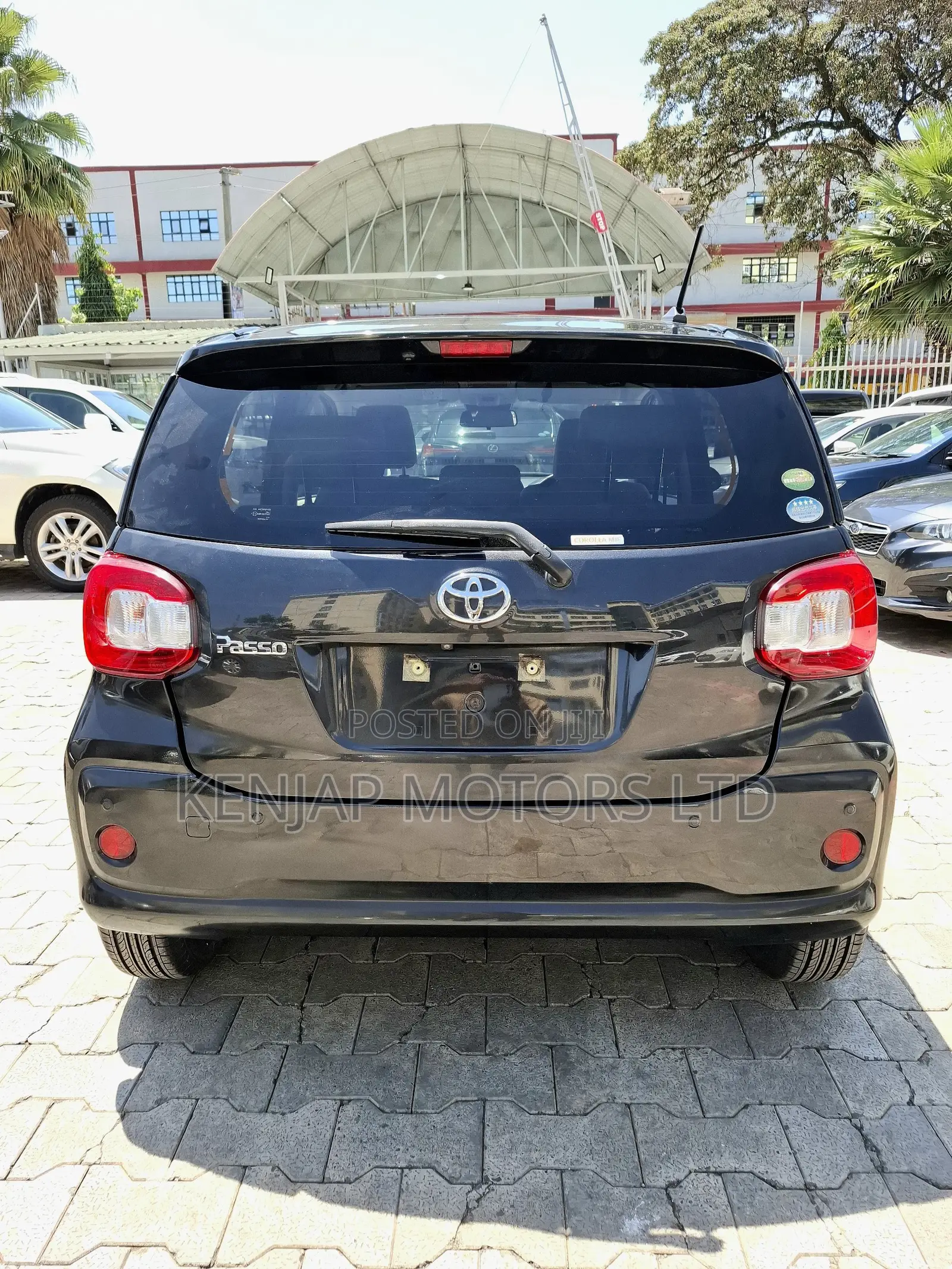 Toyota Passo 1.0 FWD 2019 Black