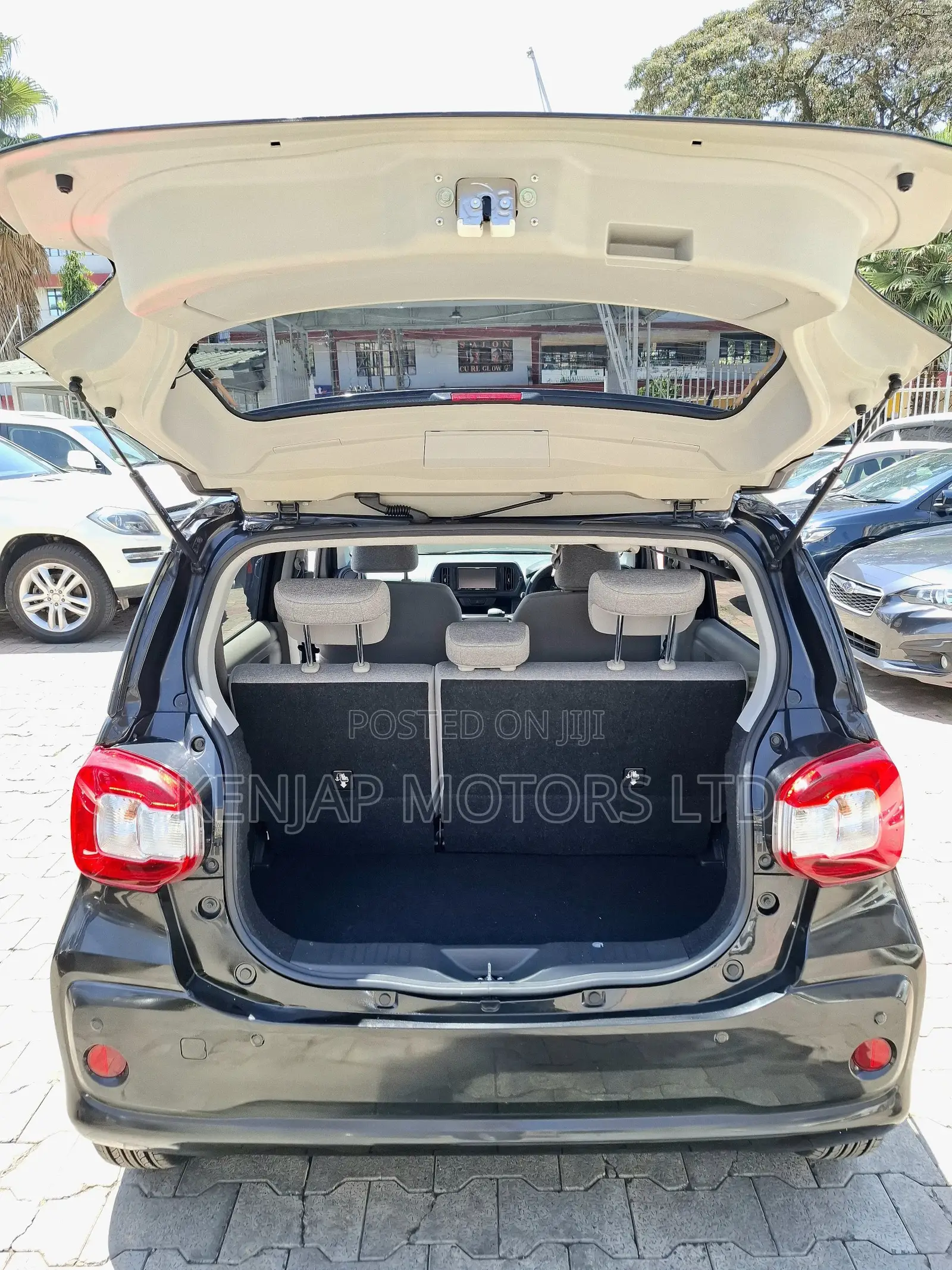 Toyota Passo 1.0 FWD 2019 Black