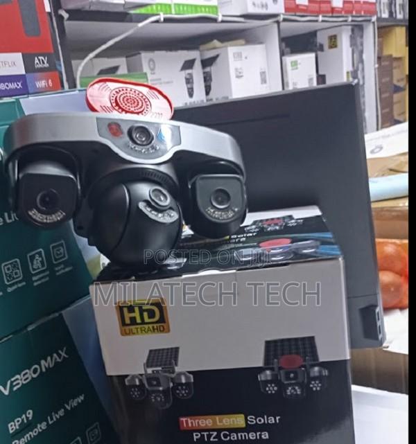 Triple Lens 4G SIM Card CCTV Camera With Alarm Siren