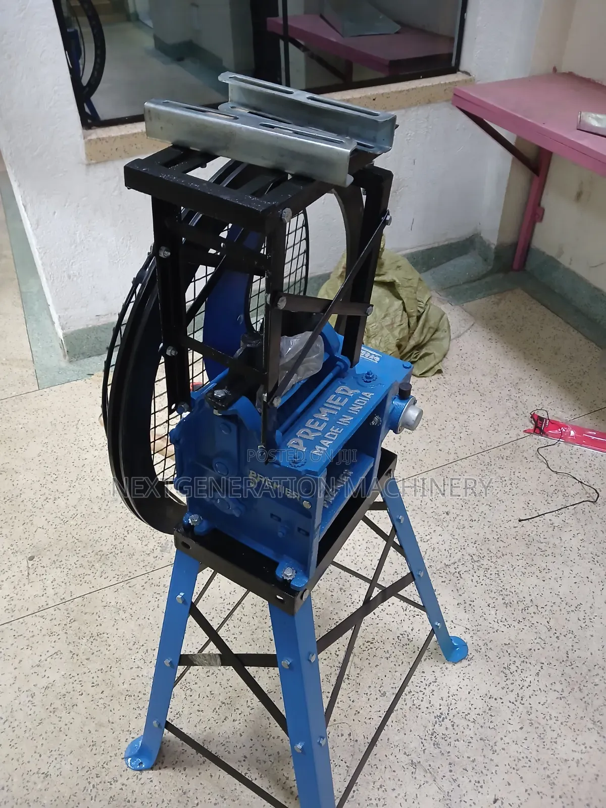 Heavy-Duty Chaff Cutter 2 Blade