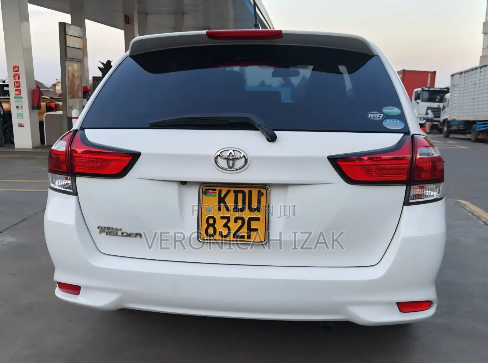 Toyota Corolla Fielder 2019 White