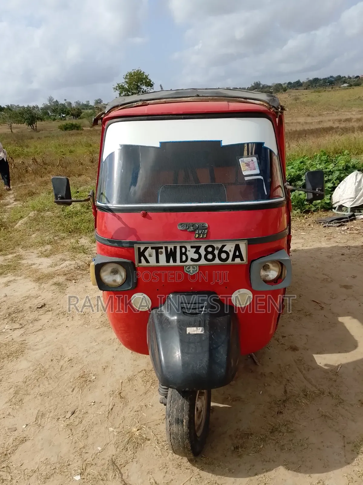 Piaggio 2015 Red
