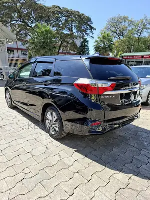 Honda Fit Shuttle 2019 Black