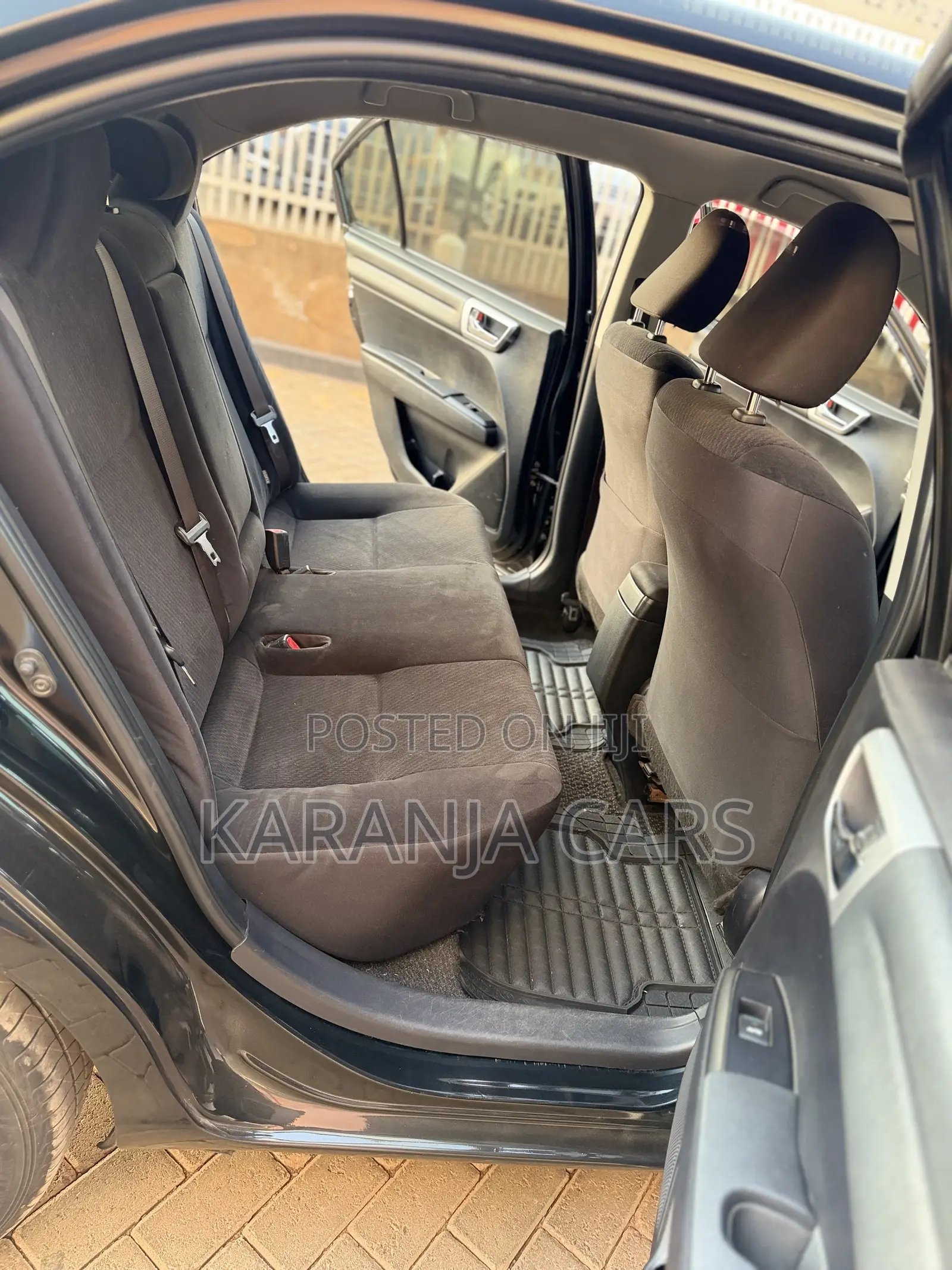 Toyota Axio 1.5 X 2WD 2015 Black