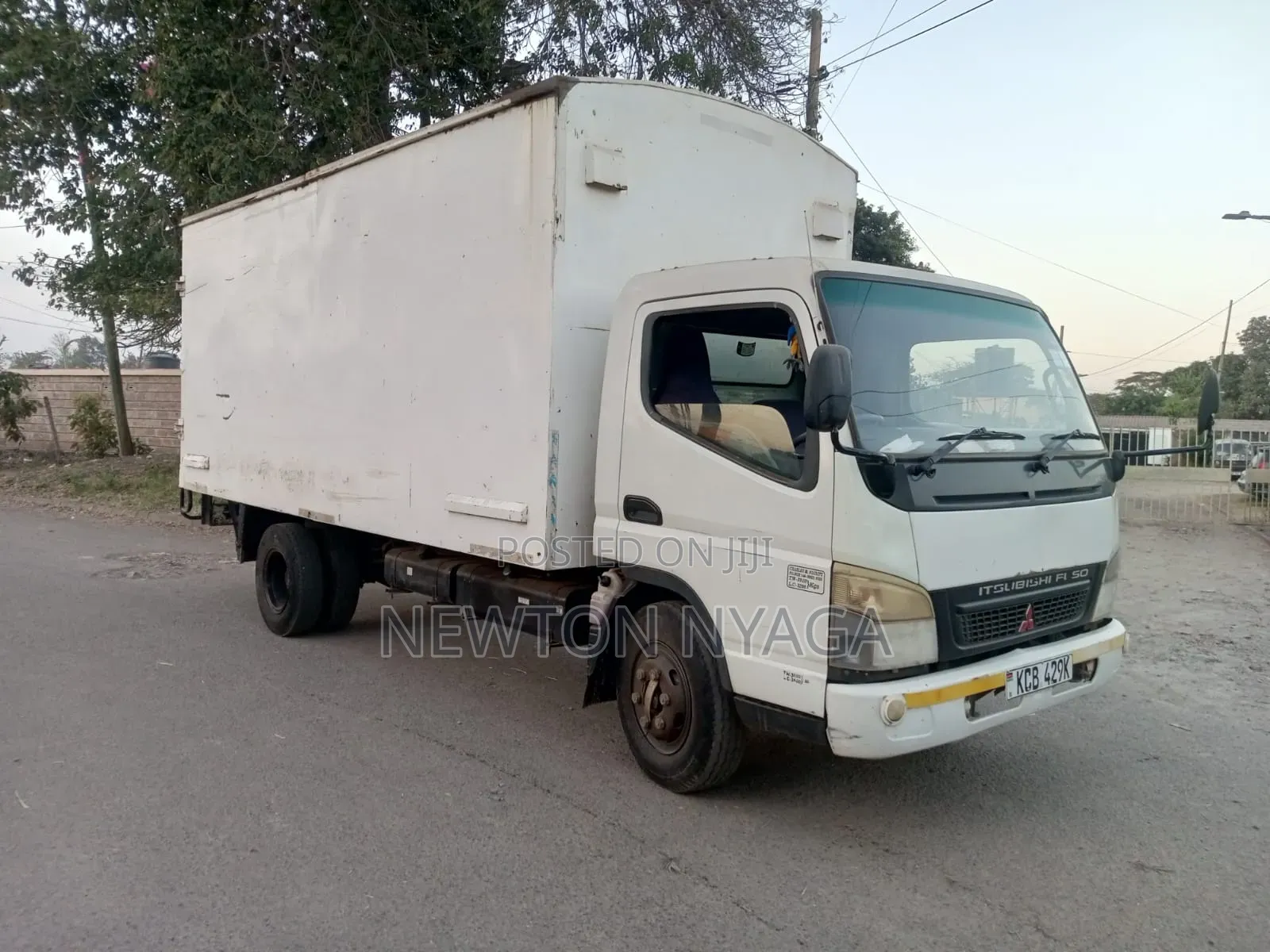 Mitsubishi Canter