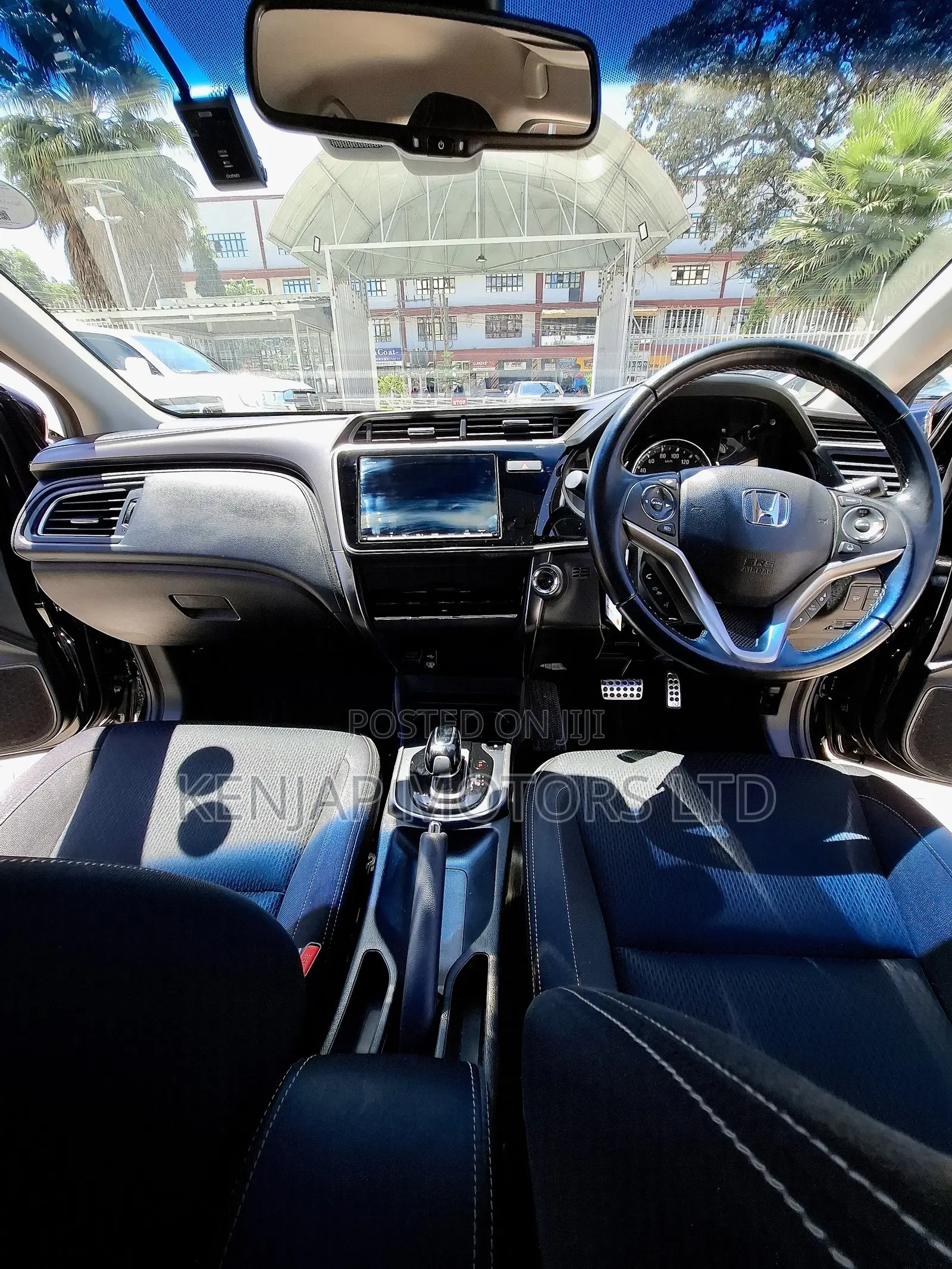 Honda Grace 2019 Black