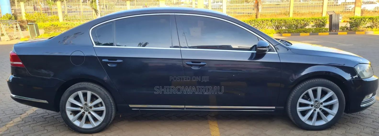Volkswagen Passat 2013 Black