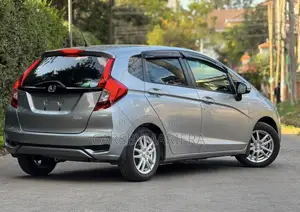 Honda Fit 2019 Silver