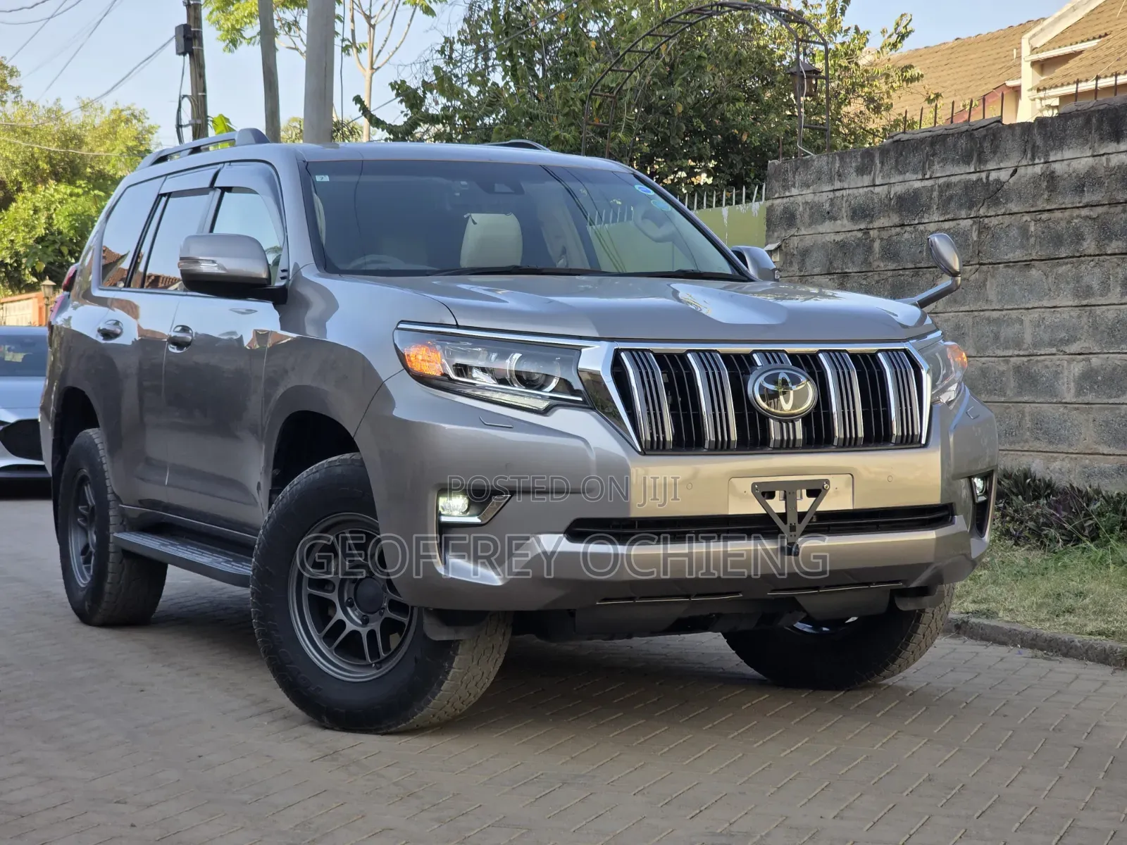 Toyota Land Cruiser Prado 2019 Silver