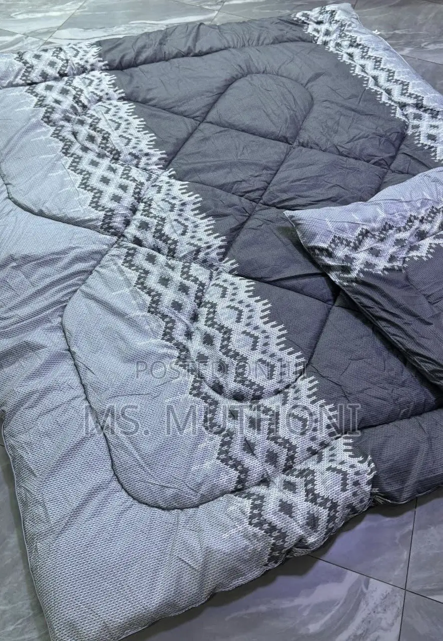 Cozy Comfort Warm Premium Duvet Set (6*6/7)