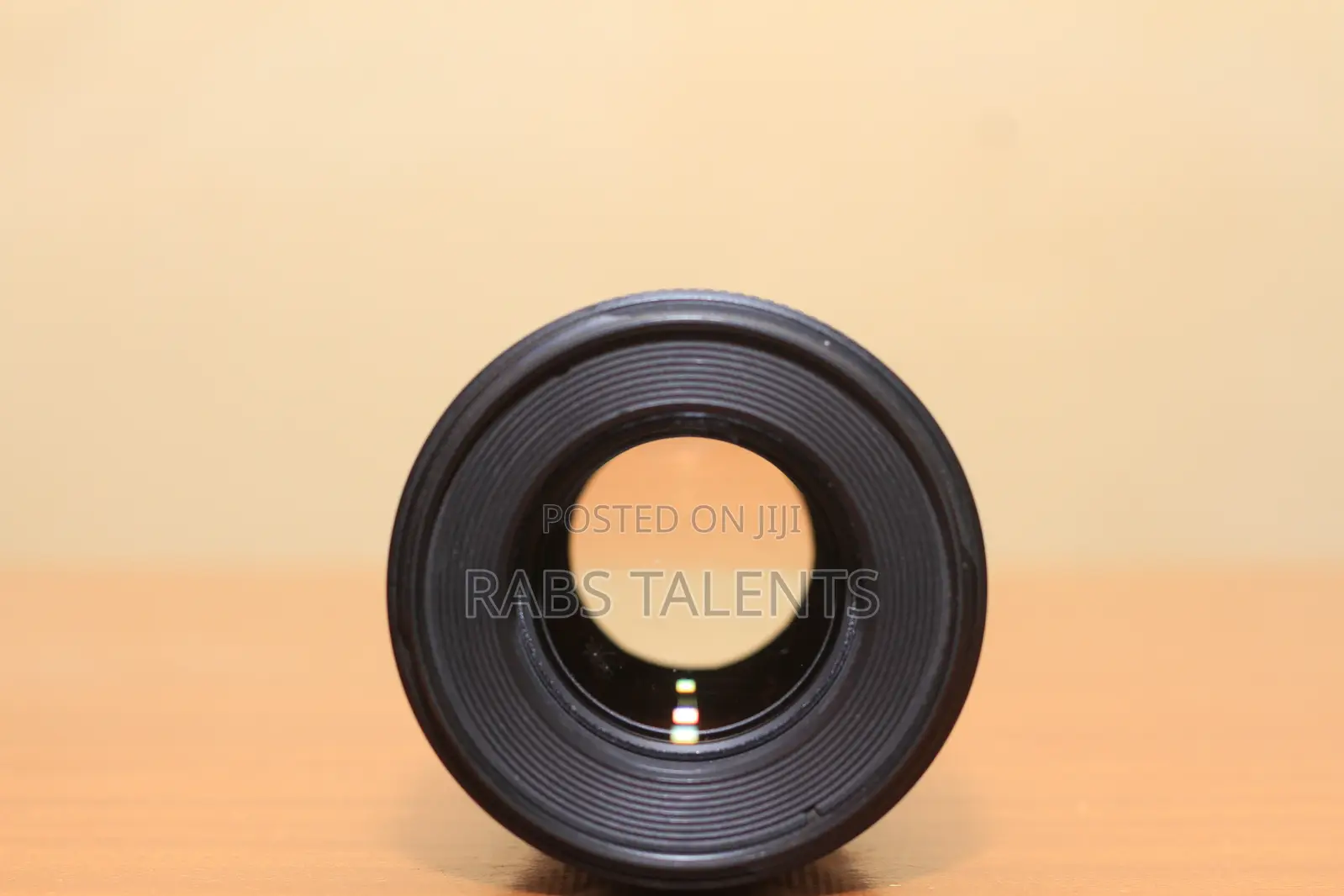 Canon 90d Body, Battery Grip, Canon Ef 100mm F2.8 and 2 Batteries