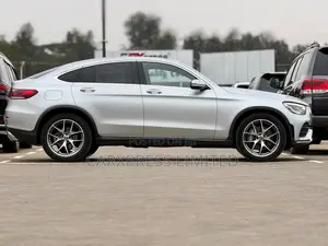 Mercedes-Benz GLC-Class 2019 Silver