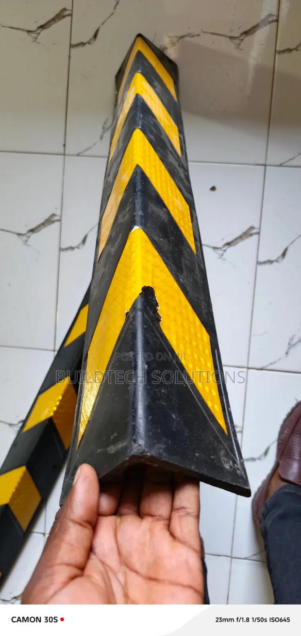 High Quality Rubber Corner Guard for Sale
