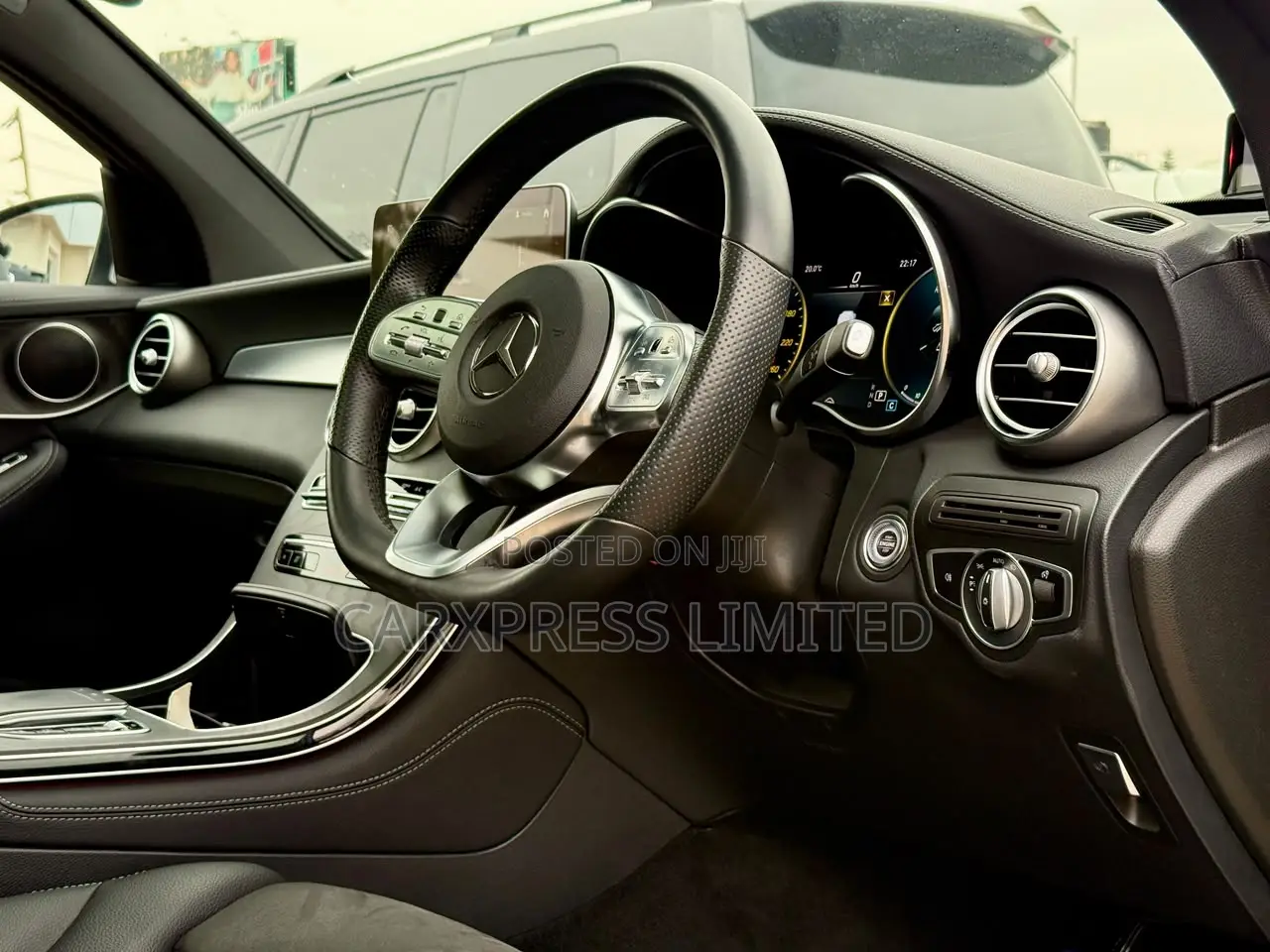 Mercedes-Benz GLC-Class 2019 Silver