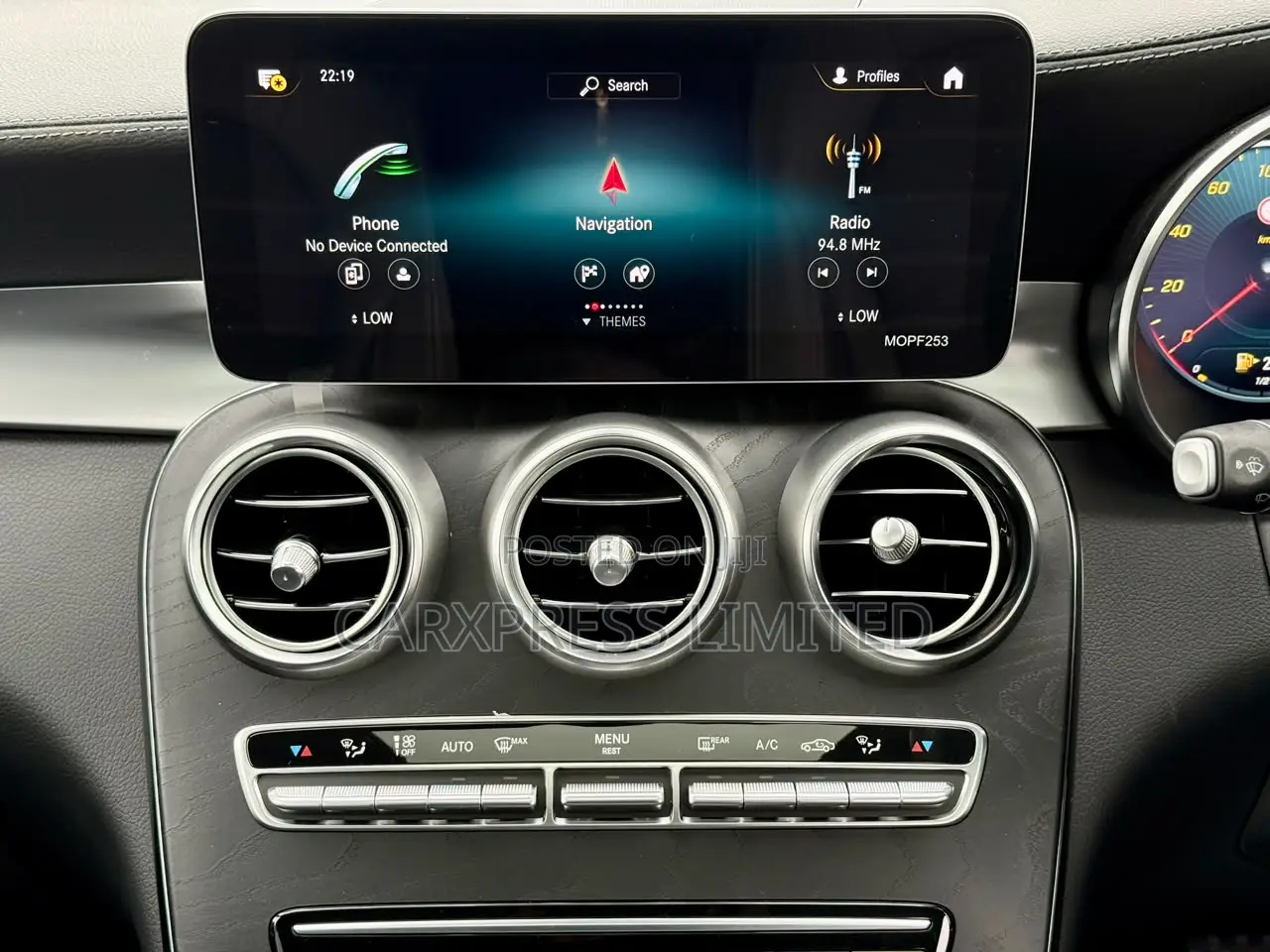 Mercedes-Benz GLC-Class 2019 Silver