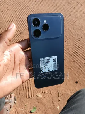 Tecno Spark 40 128 GB Black