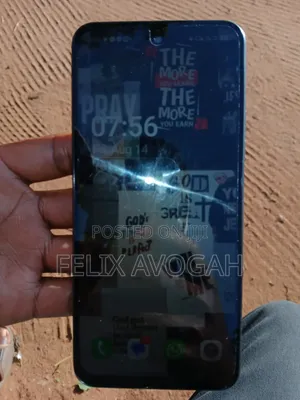 Tecno Spark 40 128 GB Black
