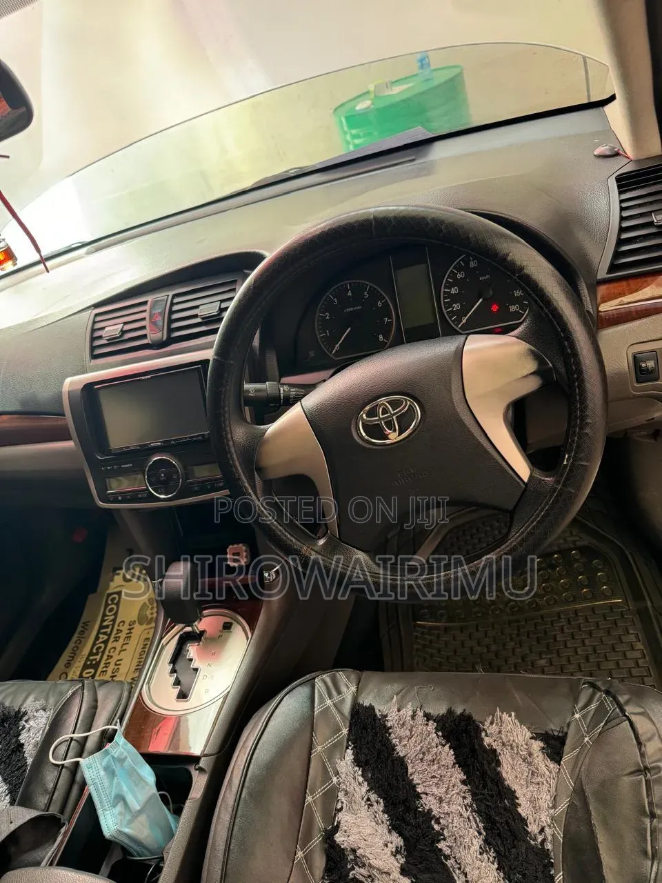 Toyota Premio 2013 Silver