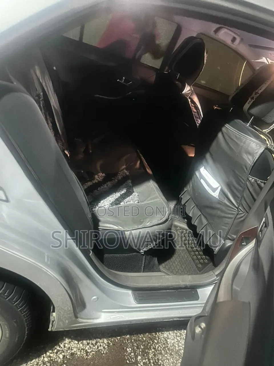Toyota Premio 2013 Silver