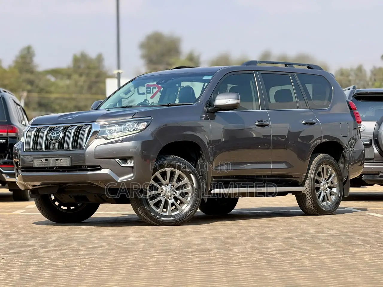 Toyota Land Cruiser Prado 2.8 2020 Gray
