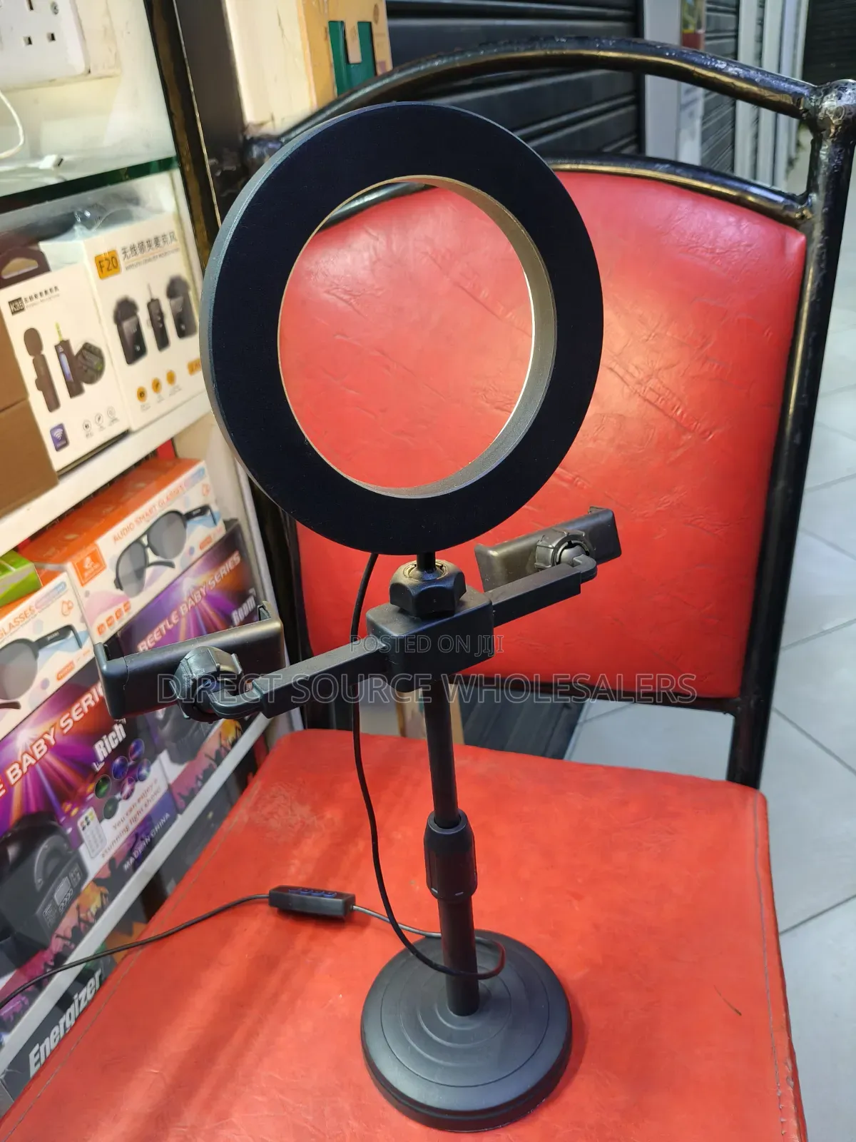 Portable 6-Inch Table Stand With 2 Phone Holders