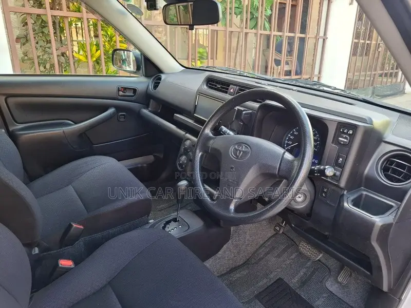 Toyota Succeed 2019 Silver