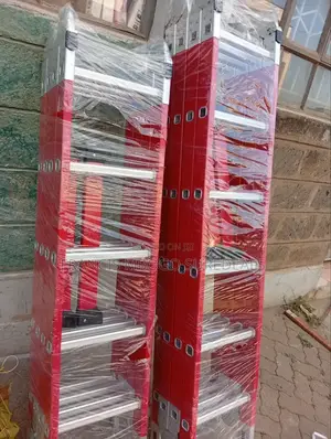 4*5 Multipurpose Fibreglass Ladder