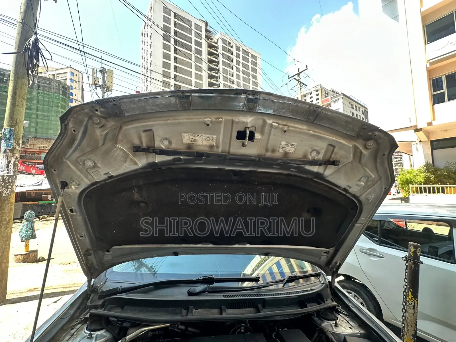 Toyota Premio 2013 Silver