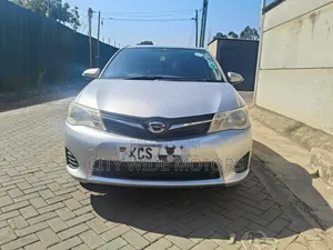 Toyota Corolla Fielder 2012 Silver