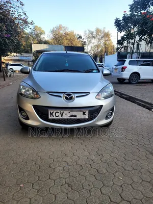 Mazda Demio 2012 Silver